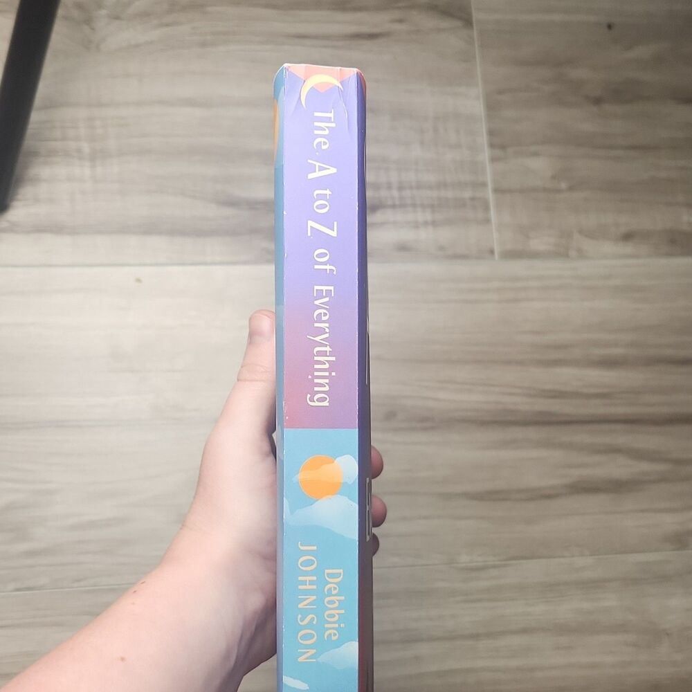 The A to Z of Everything Debbie Johnson PB 2026 Fiction Very Good Copy - Picture 3 of 6